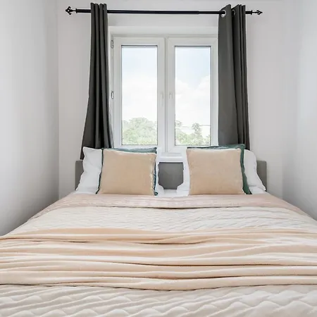 Wielopole 18A Two Bedroom Residence Апартаменты