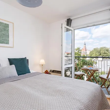 Wielopole 18A Two Bedroom Residence *