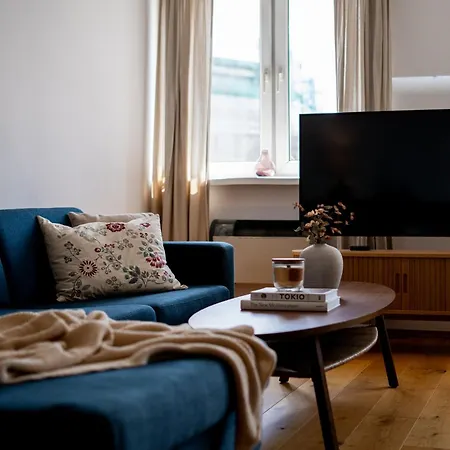 Wielopole 18a Two Bedroom 公寓 *