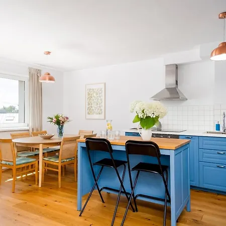 Апартаменты Wielopole 18A Two Bedroom Residence