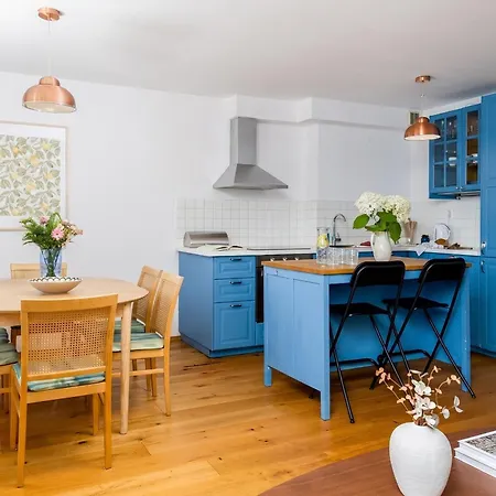 Wielopole 18A Two Bedroom Residence Апартаменты